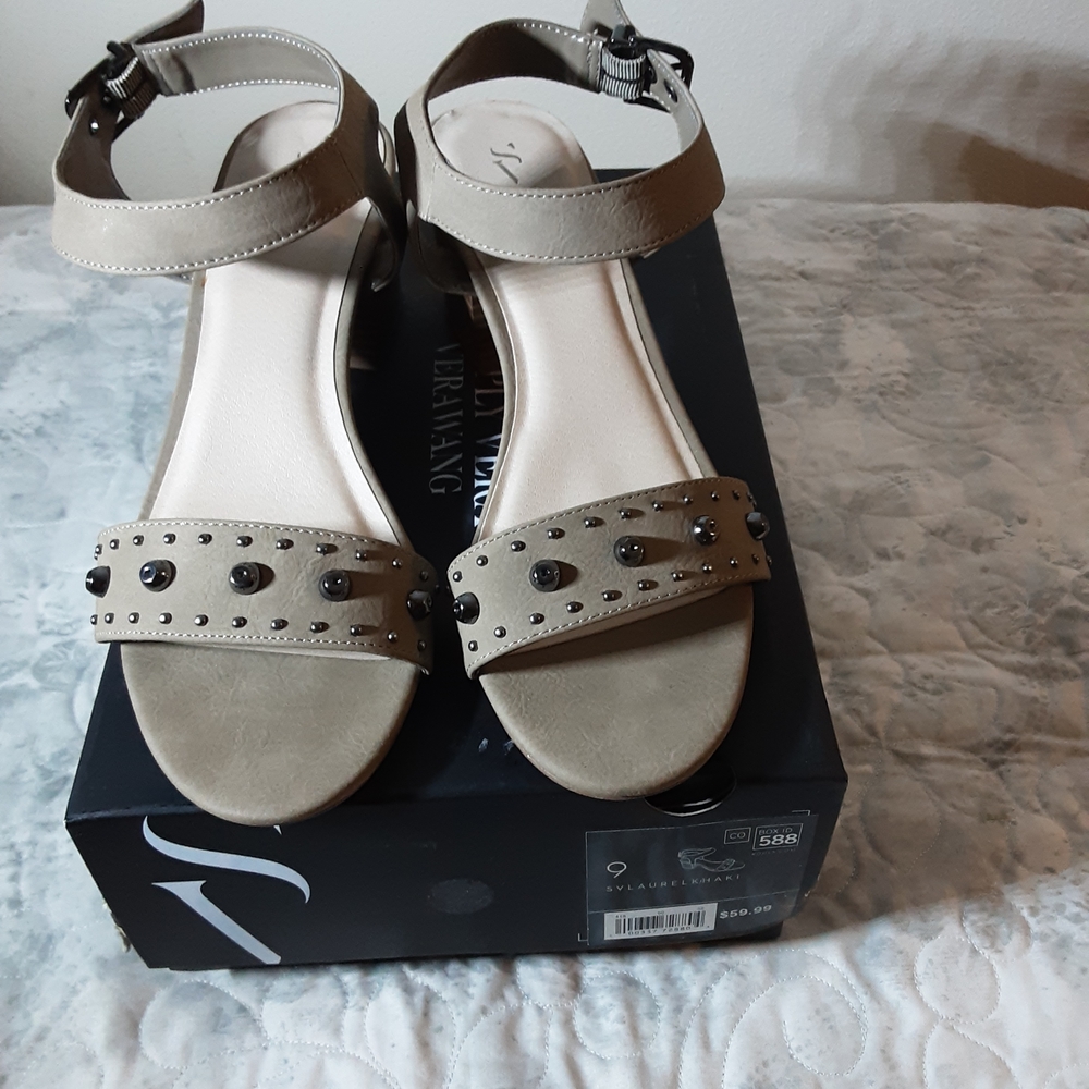 Vera Wang Women's Beige Studded Sandals